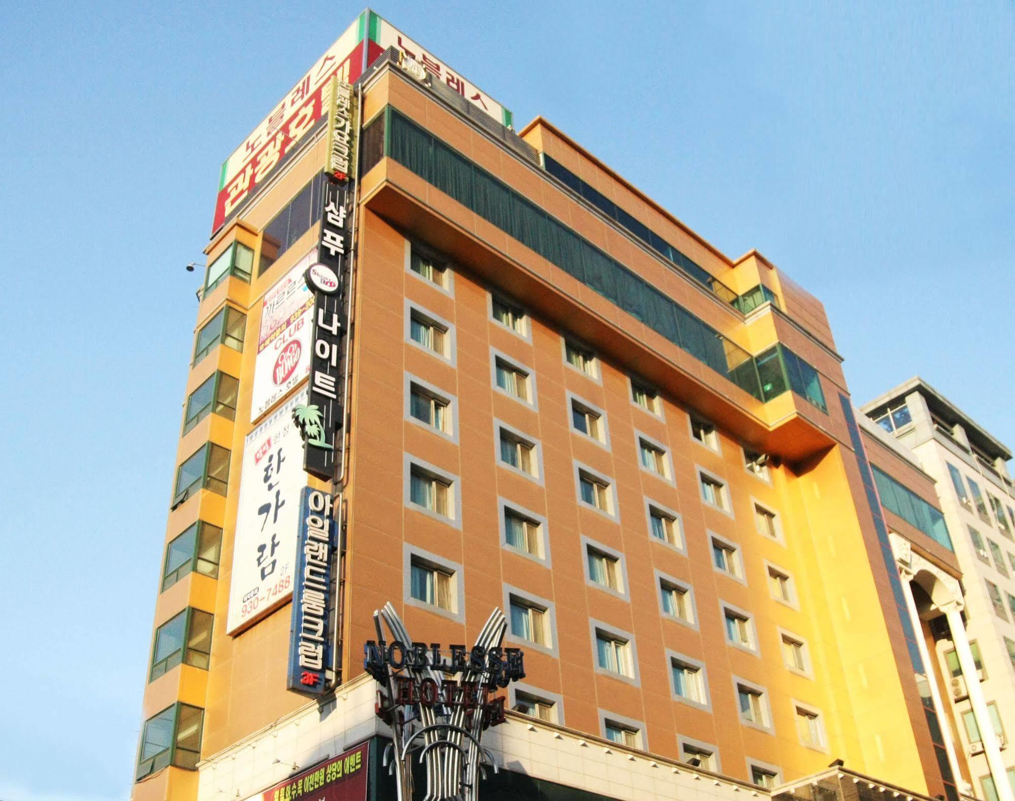 Hotel Noblesse Seoul Eksteriør bilde