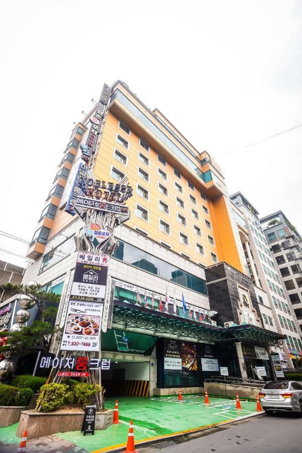 Hotel Noblesse Seoul Eksteriør bilde