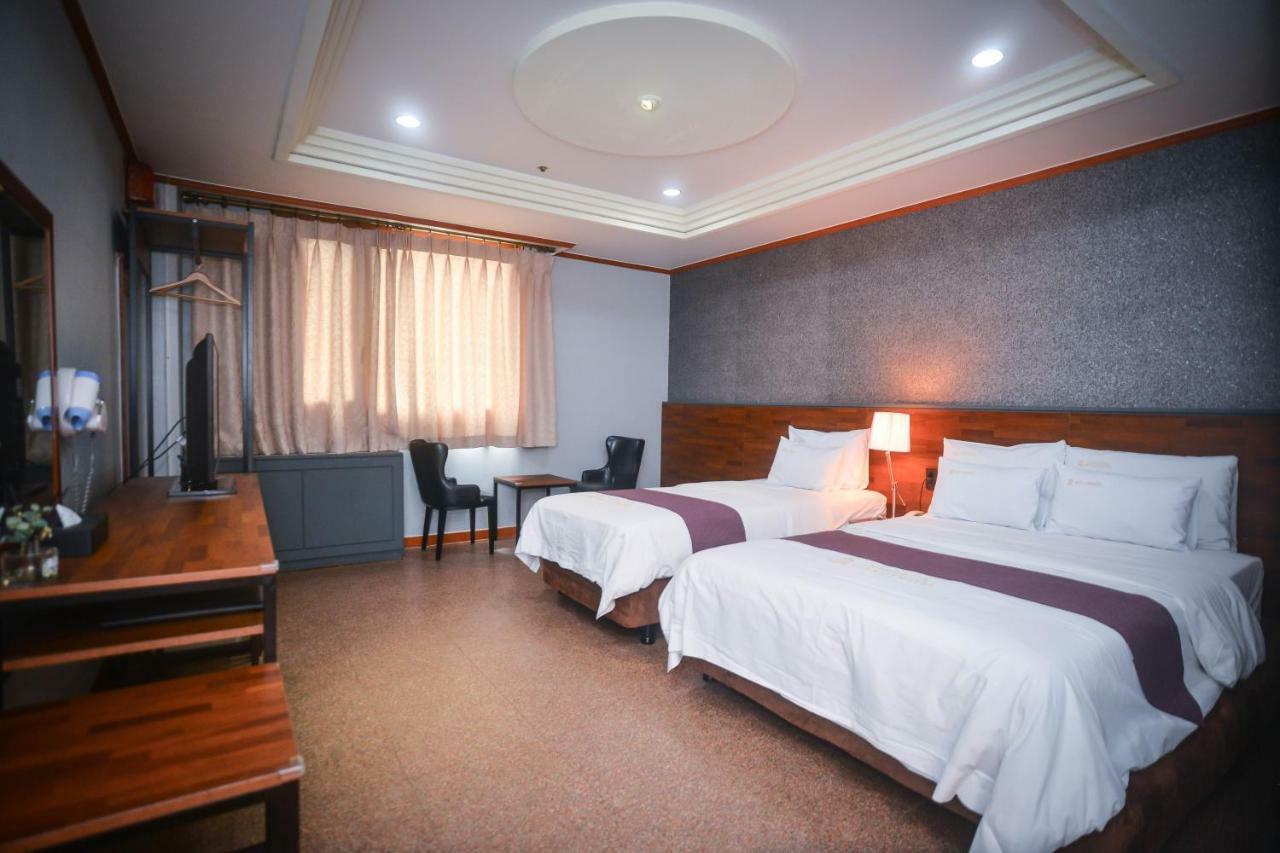 Hotel Noblesse Seoul Eksteriør bilde