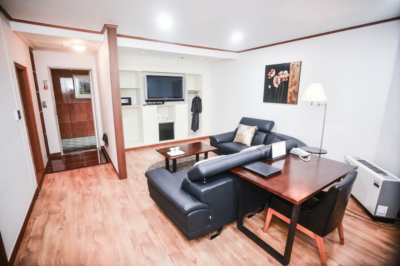 Hotel Noblesse Seoul Eksteriør bilde